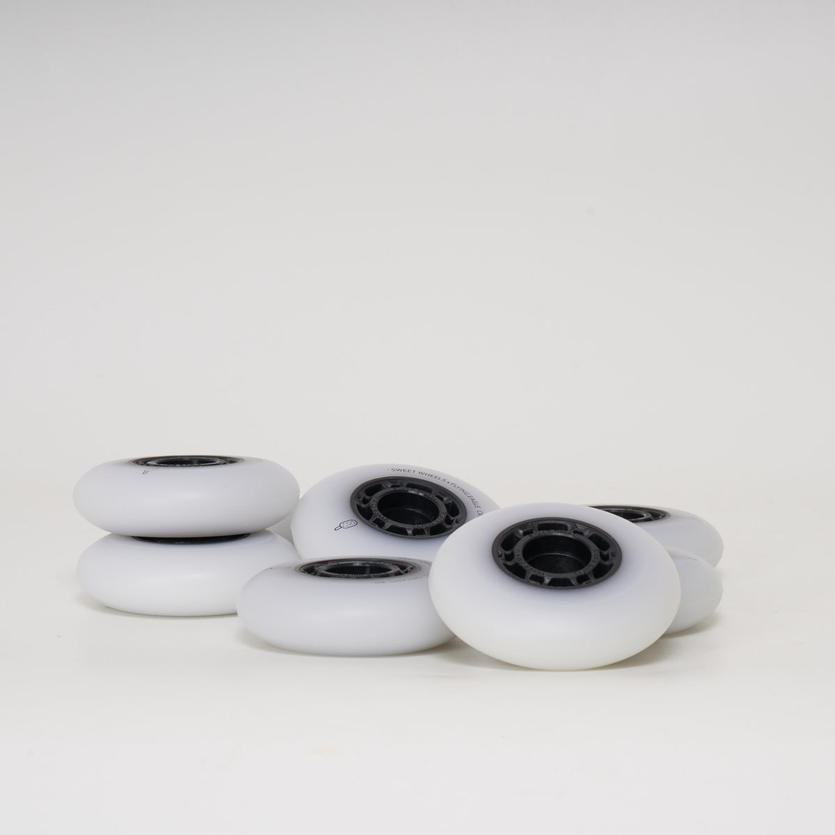 Flying Eagle Crocanti 80mm Wheels - White