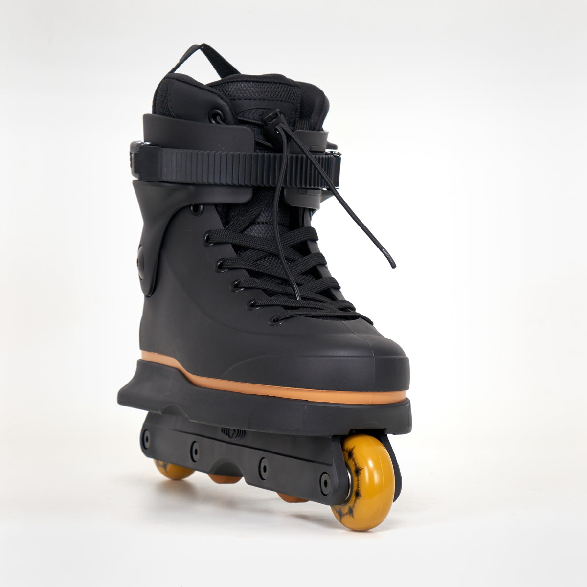 Standard Omni V.2 Skates - Black - Complete